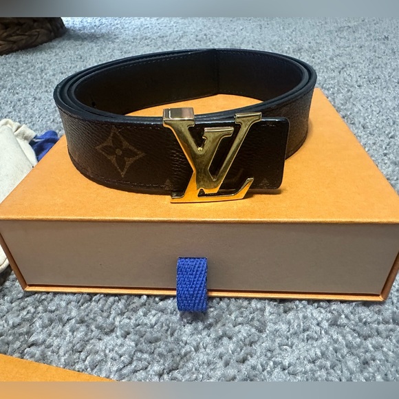 🌸Louis Vuitton Reversible Belt🌸 - Picture 1 of 8